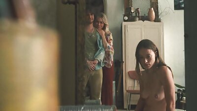 Milf családi szexvideok feleség vesz néhány nagy kakasok benne húsos cunt